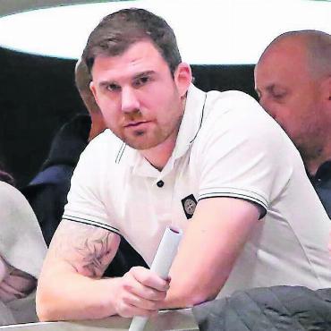 «Er kann auch laut werden» - Früher selbst Spieler, heute Präsident: Andreas Stierli. Bild: jg
