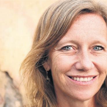 Begegnungen mit der Meisterin von Krimis - Die Krimiautorin Christine Brand wird ihr neues Buch «Vermisst – Der Fall Anna» in der Aula des Schulhauses Falter in Oberwil-Lieli vorstellen. Bild: zg