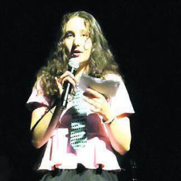 Musikalische Einheit - Olivia Huggel führt gekonnt und amüsant durch das Programm.