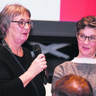 «Wohlen noch schöner machen» - Bekanntes Anliegen wiederholt: Das Team der Bibliothek rund um Leiterin Christine Freudenthaler (links) wünscht sich mehr und zeitgemässen Raum.