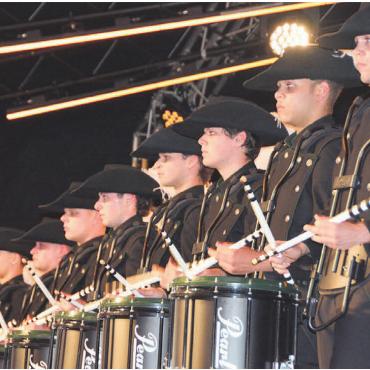 «Erwartungen übertroffen» - Weltberühmt und populär: Das «Top Secret Drum Corps» aus Basel begeisterte die Zuschauerinnen und Zuschauer auf dem Mutschellen.