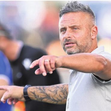 Die U23 bleibt ein Sorgenkind - U23-Trainer Rino Luongo hat eine schwierige Aufgabe vor sich. Bild: awa/Archiv