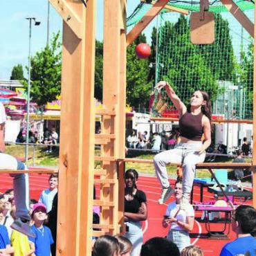 Erneut ein Dorffest in der Badi - Das Jugendfest 2022 war ein Fest der guten Stimmung und der Spielevielfalt. Und das Festareal des Schüwo-Parks war eine gute Wahl, die nun dieses Jahr wiederholt wird.