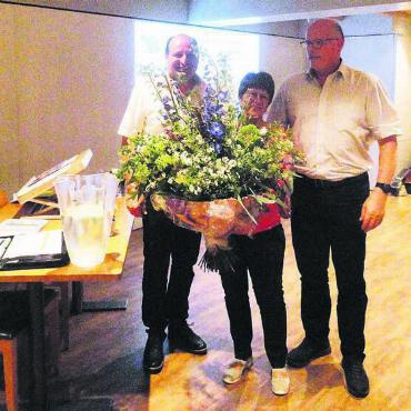 Viele Gründe zum Feiern - Der aktuelle Präsident Herbert Meier (links) mit dem abtretenden Bild: zg