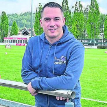 Grosser Event für kleine Fussballer - Alessandro Vicedomi auf denNiedermatten. Der Wohler organisiert ein Turnier mit 46 E-Junioren-Teams.  Bild: jl