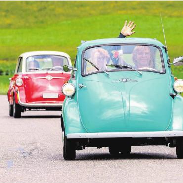 Zurück dahin, wo alles begann - Microcars faszinieren und sind vom 1. bis 3. Mai wieder auf den Strassen in der Region anzutreffen. 50 Jahre nach dem allerersten Treffen findet der Anlass erneut in Meisterschwanden statt. Bild: zg
