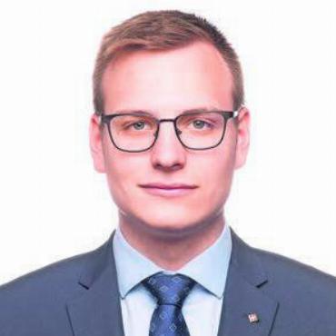 Gegen Verwaltungsleitung - Yves Blülle kritisiert den Lohn des Verwaltungsleiters.