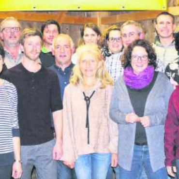 Zuerst das Hoch, jetzt das Aus - Diese Produzentinnen und Produzenten, samt Regionalleiter Ramon Staubli (links), starteten im März 2019 «Buur on Tour» Freiamt. Bild: Archiv