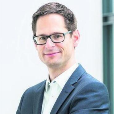Neue Aufgabe für Silvan Hilfiker - FDP-Grossrat Silvan Hilfiker aus Jonen wird neuer CEO der Hypothekarbank Lenzburg. Bild: zg