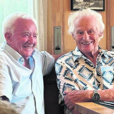 Freudentag für «Chabi» - Zwei Sportsfreunde, die sich verstehen: Burkart und Bob-Weltmeister Max Forster.