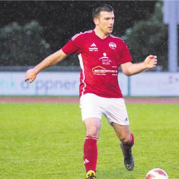 Erzwungener Neuanfang - Yunus Aslan ist einer der wenigen Leistungsträger, die beim FC Bremgarten bleiben. Rund die Hälfte der Mannschaft verlässt den Verein. Bild: Archiv/jl