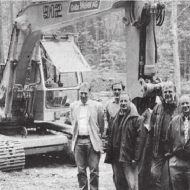 Für künftig einwandfreies Trinkwasser - Die Verantwortlichen aus Niederwil und Fi-Gö beim Spatenstich zum neuen Grundwasserpumpwerk. Bild: Archiv