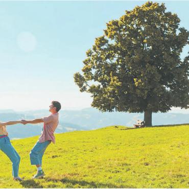 Vielfalt auf der Leinwand - «Ewigi Liebi – das wünsch ich dir, ewigi Liebi – das wünsch ich mir …» – einer der nächsten Filme im Murianer Kino. Bild: zg