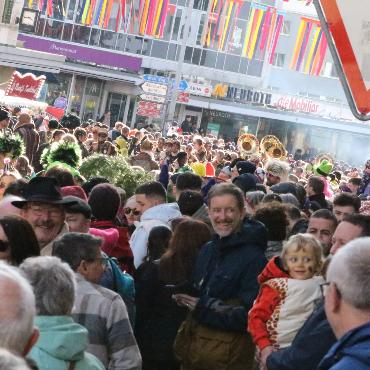 Fasnachtsumzug in Wohlen zieht 18 000 Menschen an