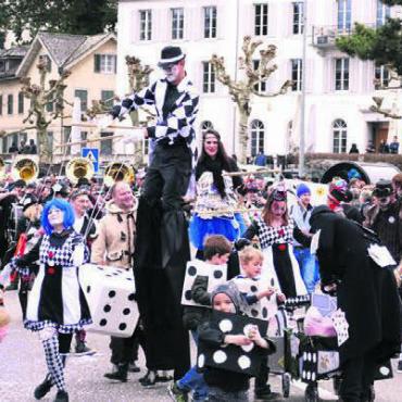Fasnacht total - Nach dem Jahr 2020 (Bild) gibt es endlich wieder einen Umzug in Wohlen. Und dem OK wird sogar der Kulturpreis verliehen. Bild: Archiv/dm