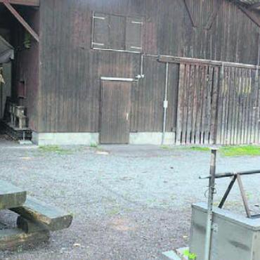 Sanierung nötig - Ausgefeiert: Die Waldhütte Niederwil wird nicht mehr vermietet. Bild: chh