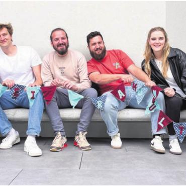 Musikalische Entdeckungsreise - Sie bilden das neue Organisationskomitee, welches das Dreiraumkultur nach vierjähriger Pause wieder zum Leben erweckt (von links): Julia Frischknecht, Jonas Arnet, Thomas Meier, Maurus Keusch und Seraina Arnet. Bilder: zg