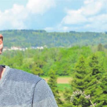 Politiker freikaufen - Markus Käch möchte je einen Drittel der 10 Millionen Franken in ökologischen Hochwasserschutz, in Umweltbildung und in Influencer investieren. Letztere sollen den Jugendlichen und Kindern die Natur positiv verkaufen. Bild: Archiv
