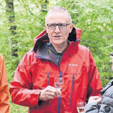 Erdmannlistein als Ersatz-Held - Gemeinsam stark (von links): Bremgartens Stadtammann Raymond Tellenbach, Wohlens Gemeindeammann Arsène Perroud und Bremgartens Vize-Ammann Doris Stöckli.