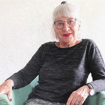 Sehnsucht nach den Bergen - Künstlerin Claire Hoerdt präsentiert ihre Werke in Bremgarten. Bild: zg