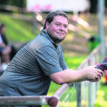 Im Familien-Clinch - Aarau-Fan, Ex-Präsident des FC Aarau und heute der grösste Aktionär: Philipp Bonorand ist ein Fussballnostalgiker. Bild: spr/freshfocus