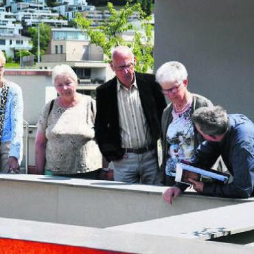 Alles richtig gemacht - Bei der Führung geht es auch hoch auf die Dachterrasse.