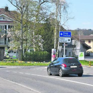 «Projekte zügig umsetzen» - Der Projektierungsprozess läuft bereits: Der Knoten Jura- und Niederwilerstrasse soll ab 2029 zu einem Kreisel umgebaut werden. Bilder: Daniel Marti