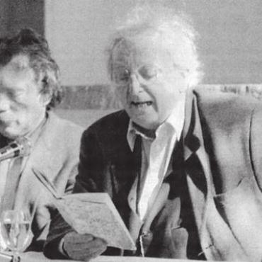 Publikumsmagnet Peter Bichsel - Auf seiner Lesetour aus seinem neusten Werk macht Peter Bichsel Halt in Boswil. Bild: Archiv