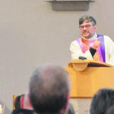 Scholz als Gemeindeleiter gewählt - Nun ist Karl Scholz ganz offiziell Gemeindeleiter der Kirchgemeinde Bild: Archiv