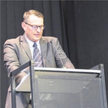 Zu Fehlern stehen - Der Wohler Gemeinderat Roland Vogt lobte die Berufslehre.