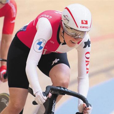 Vom Kindheitstraum zum Vorbild - Die Freiämter Sportfans können mit Athleten aus der Region mitfiebern an den Olympischen Spielen. Beispielsweise mit der Radsportlerin Michelle Andres. Bild: Freshfocus