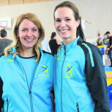 Wo Kinder sich austoben können - Sie haben neu die Leitung übernommen: Daniela Rogenmoser (links) und Tanja Koch. Bilder: Chregi Hansen