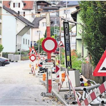 Beim Unterhalt sparen? - Die Gemeinde investiert viel Geld in den Erhalt und Ausbau der Infrastruktur.