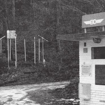 Kampf um Erdmannlistein - Die Bevölkerung befürchtet zu viel Andrang beim Erdmannlistein und hat Angst um die intakte Landschaft. Bild: Archiv