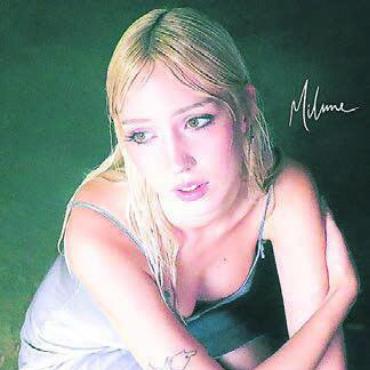 Emotionaler Song - Die Wohler Sängerin «Milune». Bild: pd