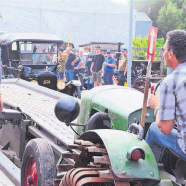 Motoren – Räder – Raupen - Bereits zum vierten Mal findet der Anlass in Sarmenstorf statt und wird sicherlich erneut viel Publikum anlocken. Bild: Archiv