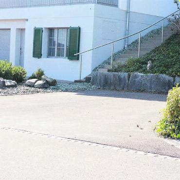 Kleines Feld bewegt Gemüter - Klein und unscheinbar – um diesen ehemaligen Wendeplatz an der Langmattstrasse gehts bei der Urnenabstimmung. Bild: Annemarie Keusch