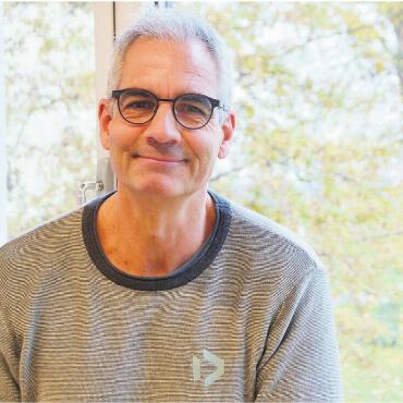 Der Weg ist bestätigt - Schulleiter Stefan Späni ist stolz auf das Abschneiden «seiner» Kreisschule Kelleramt und «seiner» Schule Jonen. «Stolz auf das Team», präzisiert er. Bild: Annemarie Keusch