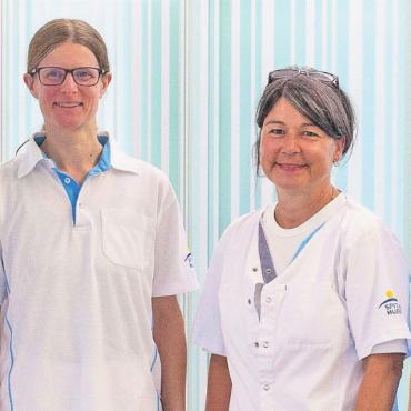Grosses Bedürfnis wächst weiter - Lilian Suter und Nina Seelbach sowie die medizinischen Praxisassistentinnen Karin Laube und Nicole Reinmann (von links). Bild: pd