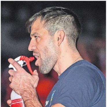 Tolle Stimmung, keine Chance - Er bleibt cool: Pascal Strebel, Trainer der Freiämter.