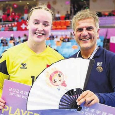 «Das war krass» - Seraina Kuratli zeigt an der U18-WM in China starke Leistungen. Bild: zg