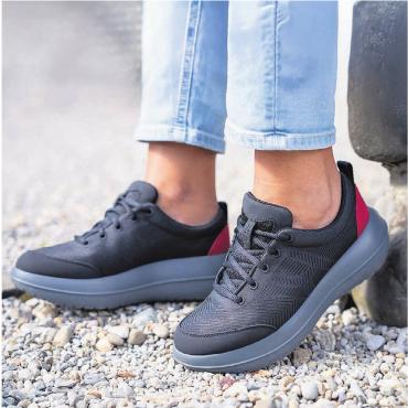 Testschuh-Woche im kybun Joya Shop - kybun Erlebnis-Testschuh kostenlos draussen ausprobieren.