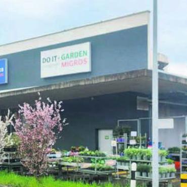 «Wir freuen uns auf Bremgarten» - Der Lidl ersetzt im Plaza-Center einen Grossteil der Ladenfläche der ehemaligen drei Migros-Fachmärkte.