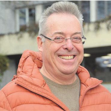 «Darf sich keine Wunder erhoffen» - Marc Läuffer war in den vergangenen zwei Jahren oft im Gemeindehaus anzutreffen. Es läuft im Tagesgeschäft in vielen Bereichen hervorragend, sagt er. Aber er ortet auch Verbesserungspotenzial. Bild: Chregi Hansen