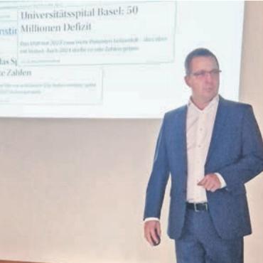 Ein Fass ohne Boden? - Daniel Strub referierte in Bremgarten. Bild: zg