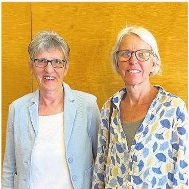 Auch die Finanzen stimmen - Doris Koch (l.) und Corinna Ganzoni. Bild: wm