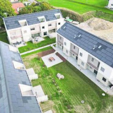 Clevere Lösungen für die Energiezukunft - BLANKE realisiert hochwertige, durchdachte PV-Anlagen.