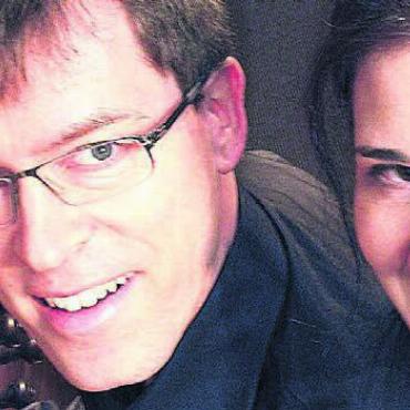 Norddeutsche Klangkunst - Thiemo Janssen und Agnes Luchterhandt aus Norden (Ostfriesland) in der Klosterkirche Muri. Bild: zg