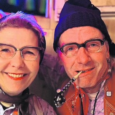 Eine einmalige Sache - Die Geschwister Melitta Gauch und Marcel Forrer starten mit «Theater i de Schüür» ein einmaliges Projekt. Bild: zg