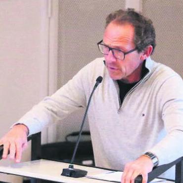 Der Kritische - Daniel Heinrich, Präsident der Finanz- und Geschäftsprüfungskommission. Bild: Archiv/spr